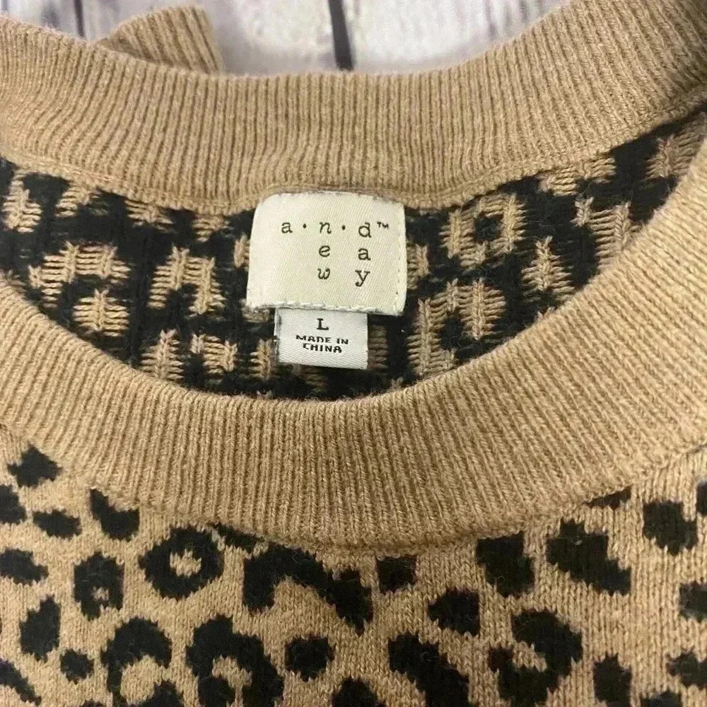 A New Day‎ animal print sweater size L - Picture 3 of 6